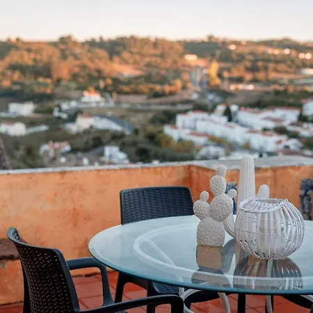 Casa De Cima - Muralha Do Castelo De Villa