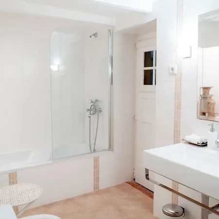 Casa De Cima - Muralha Do Castelo De Obidos