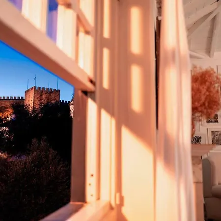 Casa De Cima - Muralha Do Castelo De * Obidos